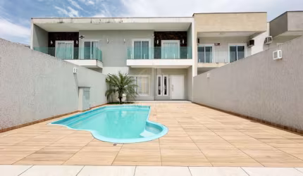 Sobrado  em Balneário Eliana - Guaratuba, PR