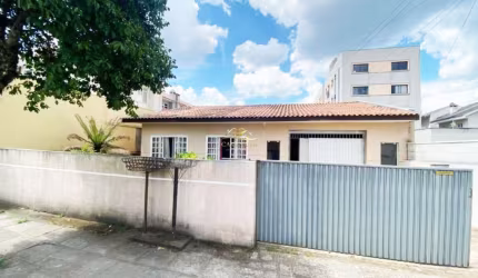 Casa com 3 quartos à venda na Rua Joaquim Ribas de Andrade, 852, Vila Solene, Campo Largo por R$ 900.000
