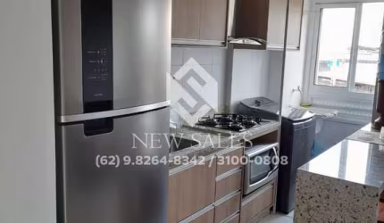 Lindo Apartamento com 2 Quartos sendo 1 Suíte - Completo em Armários
