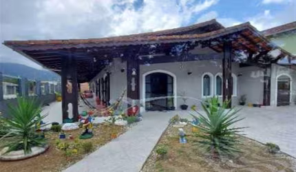 Isolada, de esquina, Piscina, 4 dorms, Flórida!! - Cód: ACT2562