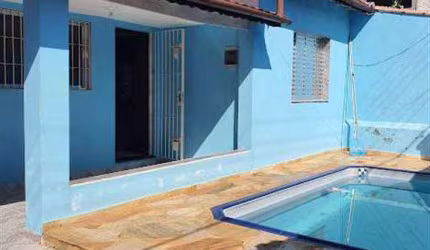 Casa com 2 dorms, Piscina e Edícula! - Cód: ACT2617