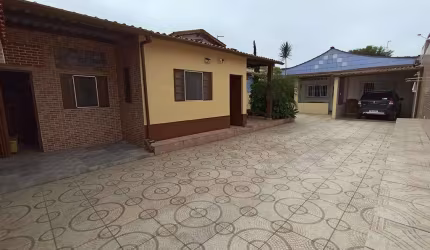Casa à venda em Itanhaém, Savoy, com 2 suítes, com 176.98 m²