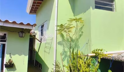 Sobrado com 3 quartos à venda em Bela Vista - SP