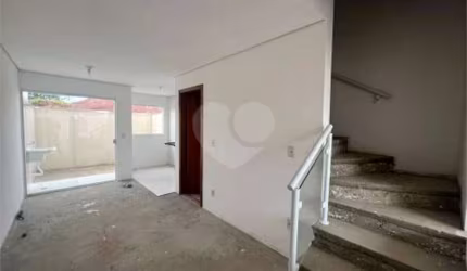 Condomínio com 2 quartos à venda em Ipês (polvilho) - SP