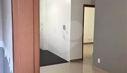 Apartamento com 2 quartos à venda em Pompéia - SP