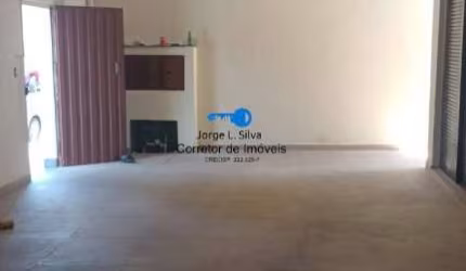 Sobrado 4 Dormitórios 2 Suítes 2 Salas 1 Varanda Garagem 4 Carros 390 A/C !