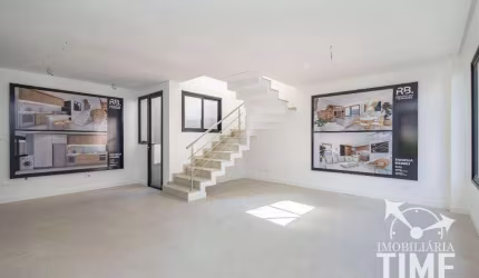 Sobrado com 3 dormitórios à venda, 122 m² por R$ 990.000,00 - São Lourenço - Curitiba/PR