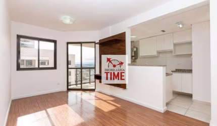 Apartamento com 2 dormitórios para alugar, 60 m² por R$ 3.336,49/mês - Capão Raso - Curitiba/PR