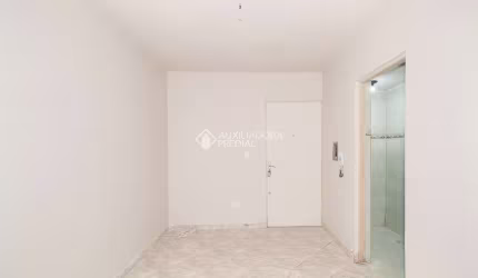 Apartamento com 1 quarto para alugar na Avenida Quaraí, 408, Nonoai, Porto Alegre, 45 m2 por R$ 600