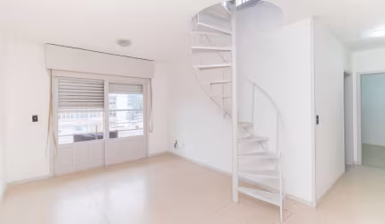 Cobertura com 3 quartos para alugar na Avenida Teresópolis, 2565, Teresópolis, Porto Alegre, 250 m2 por R$ 2.400