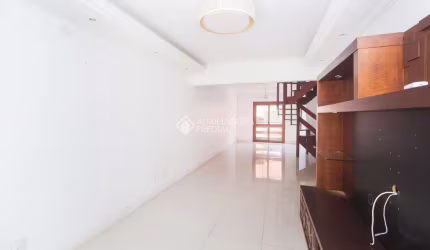 Apartamento com 3 quartos para alugar na Avenida Ijuí, 560, Petrópolis, Porto Alegre, 110 m2 por R$ 3.800