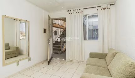Apartamento com 2 quartos para alugar na Rua dos Maias, 420, Rubem Berta, Porto Alegre, 40 m2 por R$ 1.200