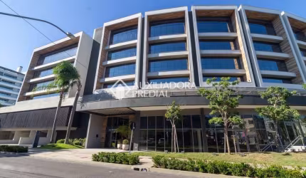 Sala comercial para alugar na Avenida Wenceslau Escobar, 2714, Tristeza, Porto Alegre, 47 m2 por R$ 2.800