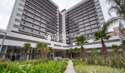 Sala comercial para alugar na Avenida Assis Brasil, 2827, Passo da Areia, Porto Alegre, 94 m2 por R$ 5.000