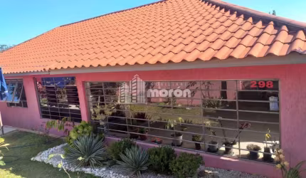 CASA À VENDA EM OFICINAS