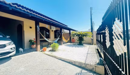 Casa com 03 dormitórios sendo 01 Suíte à venda, 160 m² por R$ 890.000,00 - Cordeiros - Itajaí/SC