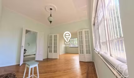 Casa 3 dormitórios 300m²- Linda - Ipiranga