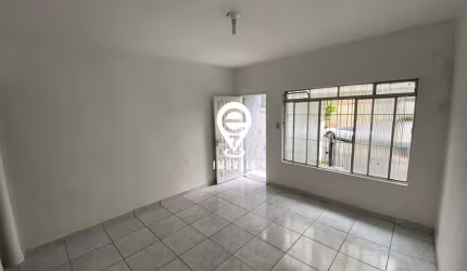 SOBRADO PARA LOCAÇÃO COM 3 DORMITORIOS E 2 BANHEIROS