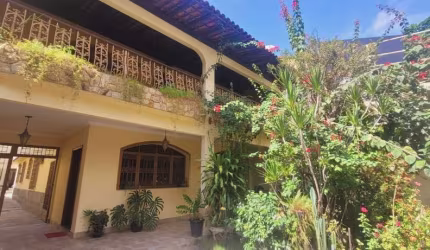 Casa com 4 dormitórios à venda, 250 m² por R$ 2.500.000 - Vila Valqueire - Rio de Janeiro/RJ