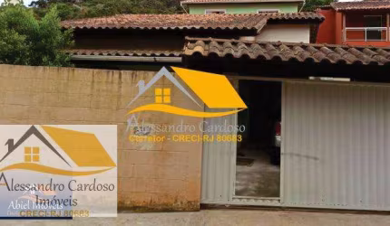 Casa linear de 3 quartos e 1 suíte na Praça da Furunfa