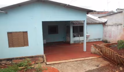 Casa com 3 quartos  à venda, 0.00 m2 por R$250000.00  - California - Londrina/PR
