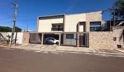 Casa com 3 quartos  à venda, 400.00 m2 por R$950000.00  - Centro - Cornelio Procopio/PR