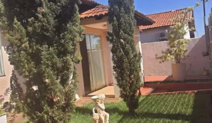 Casa com 3 quartos à venda na Avenida C Quadra 26 Lt -09, 9, Vila Padre Pelágio, Goianira por R$ 470.000