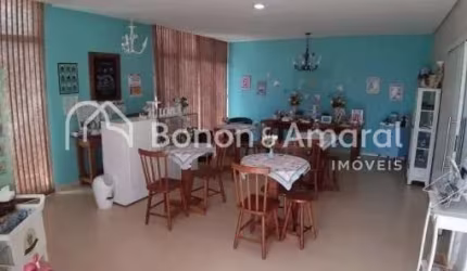 Casa com 5 quartos à venda na Avenida Doutor Heitor Penteado, 798, Parque Taquaral, Campinas, 274 m2 por R$ 1.500.000