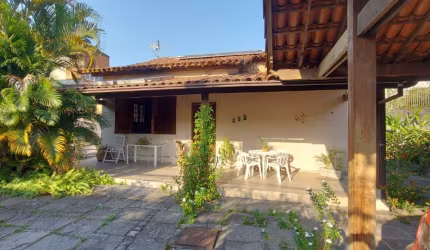 MARAVILHOSA E LINDA CASA NO FONSECA!
