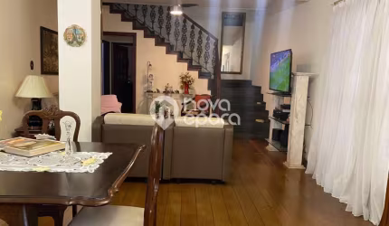 Casa com 4 quartos à venda na Rua Guaiaquil, Cachambi, Rio de Janeiro, 135 m2 por R$ 827.000
