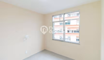 Apartamento com 2 quartos à venda na Rua Riachuelo, Centro, Rio de Janeiro, 54 m2 por R$ 435.000