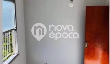 Apartamento com 2 quartos à venda na Rua Padre José Beltrão, Inhaúma, Rio de Janeiro, 48 m2 por R$ 150.000