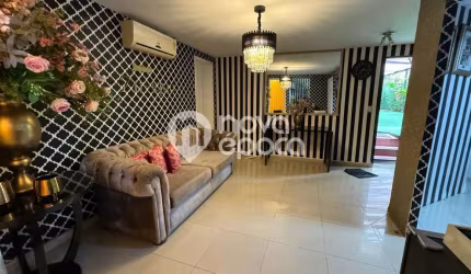 Casa com 1 quarto à venda na Estrada Pau-ferro, Freguesia (Jacarepaguá), Rio de Janeiro, 890 m2 por R$ 4.900.000