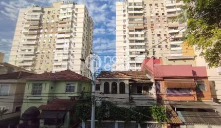 Apartamento com 3 quartos à venda na Rua Salvador de Mendonça, Rio Comprido, Rio de Janeiro, 100 m2 por R$ 350.000