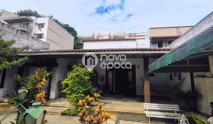 Casa em condomínio fechado com 4 quartos à venda na Rua Bocaiúva, Jardim Guanabara, Rio de Janeiro, 248 m2 por R$ 940.000