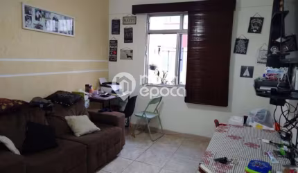 Apartamento com 4 quartos à venda na Rua Luís Bayer, Portuguesa, Rio de Janeiro, 72 m2 por R$ 290.000