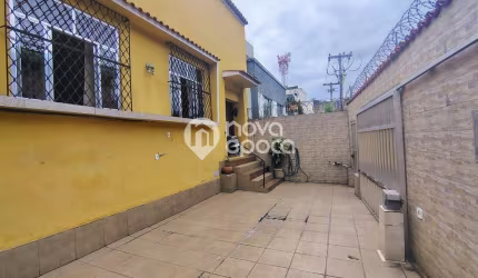 Casa com 8 quartos à venda na Estrada da Bica, Cacuia, Rio de Janeiro, 300 m2 por R$ 1.500.000