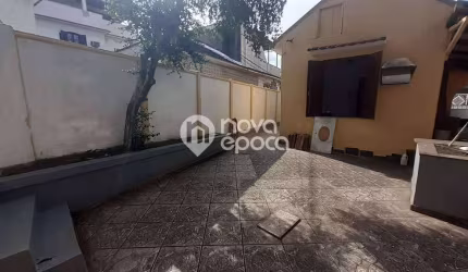 Casa com 3 quartos à venda na Rua Monteiro da Luz, Engenho de Dentro, Rio de Janeiro, 126 m2 por R$ 398.000