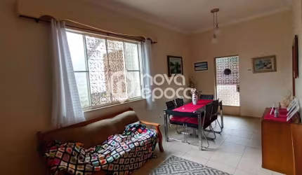 Casa com 3 quartos à venda na Rua Ferreira Leite, Abolição, Rio de Janeiro, 207 m2 por R$ 950.000