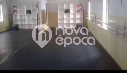 Casa em condomínio fechado com 5 quartos à venda na Rua Almirante Cochrane, Tijuca, Rio de Janeiro, 238 m2 por R$ 1.400.000