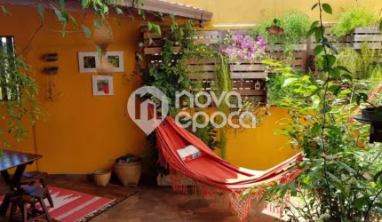 Casa com 3 quartos à venda na Rua Costa Bastos, Santa Teresa, Rio de Janeiro, 66 m2 por R$ 820.000