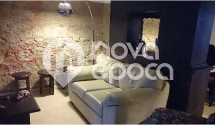 Casa com 3 quartos à venda na Rua Sampaio Ferraz, Estácio, Rio de Janeiro, 243 m2 por R$ 910.000