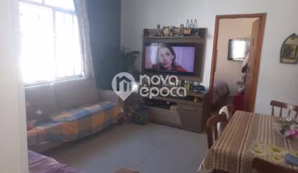Casa com 4 quartos à venda na Rua Barão de Cotegipe, Vila Isabel, Rio de Janeiro, 75 m2 por R$ 400.000