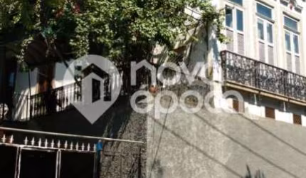 Casa em condomínio fechado com 5 quartos à venda na Rua Cândido de Oliveira, Rio Comprido, Rio de Janeiro, 326 m2 por R$ 850.000