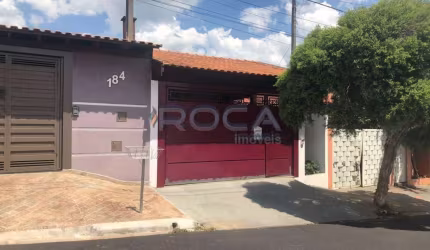 Linda casa à venda no Jardim Dona Francisca, São Carlos!