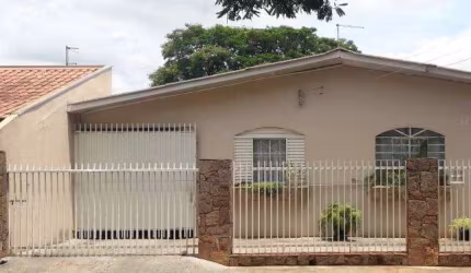 Casa á Venda no Conjunto Palmares