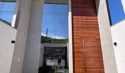Casa Alto Padrão - Jardim Santa Clara - Ipatinga - CÓD 823