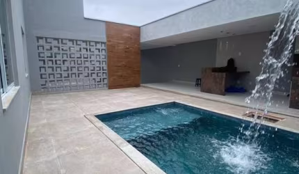 Casa 3 Quartos, sendo 1 suite (unica no lote) Bom Retiro - COD 966