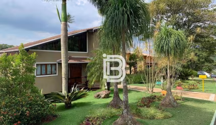 Vende Casa Condomínio Serra dos Cristais