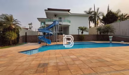 Oportunidade Casa 718m² à venda ou locação Cond. Vivendas Japi, R$ 2.800.000 ou R$ 11.040/Mês, Medeiros, Jundiaí-SP